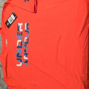 NWT Under Armour Logo Tshirt